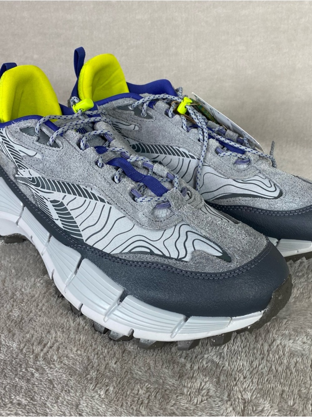 Reebok Zig Kinetica 2.5 Edge‎ GX6832 Mens Size 12 Gray Running Shoes Vibram NEW